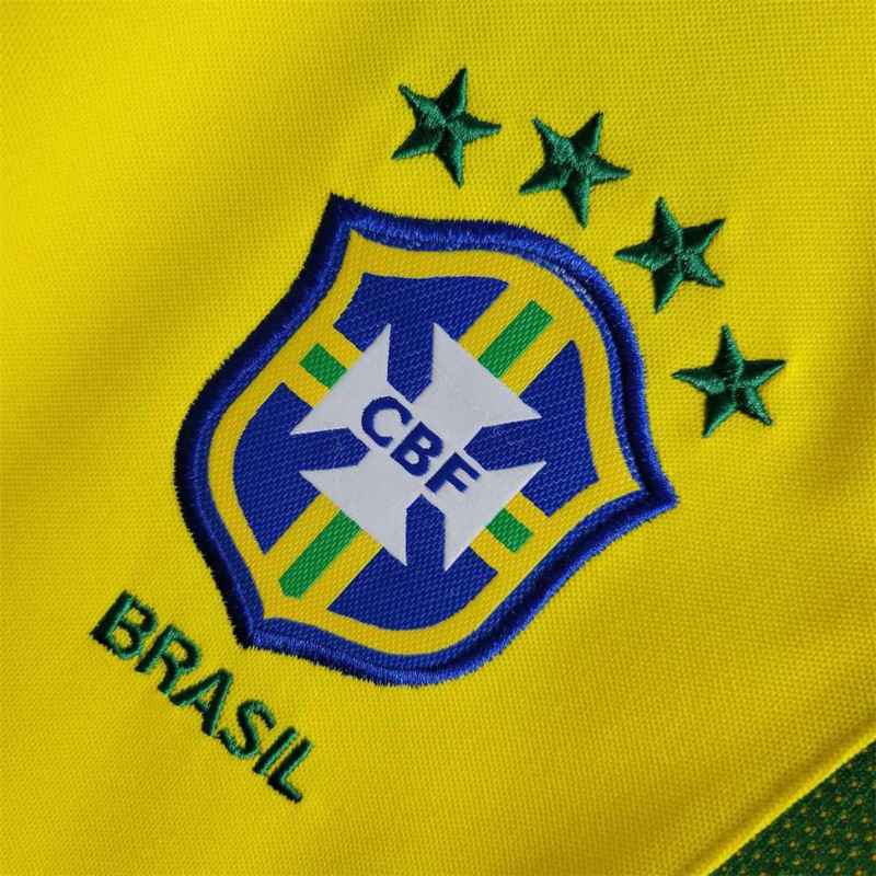Camiseta Brasil x Stussy Retro Yellow