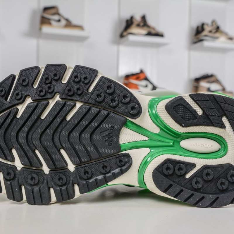 Pharrell Williams x Adidas Adistar Jellyfish Team Real Green