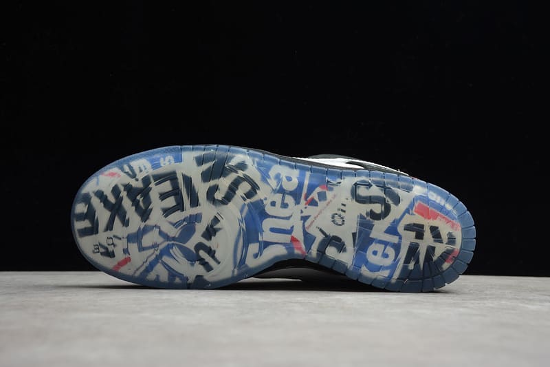 Nike SB Dunk Low Panda Pigeon